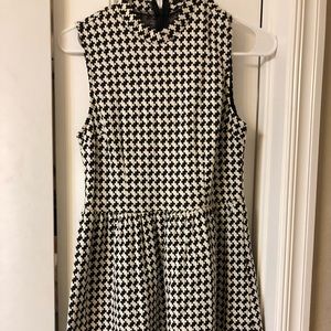Houndstooth pattern dress